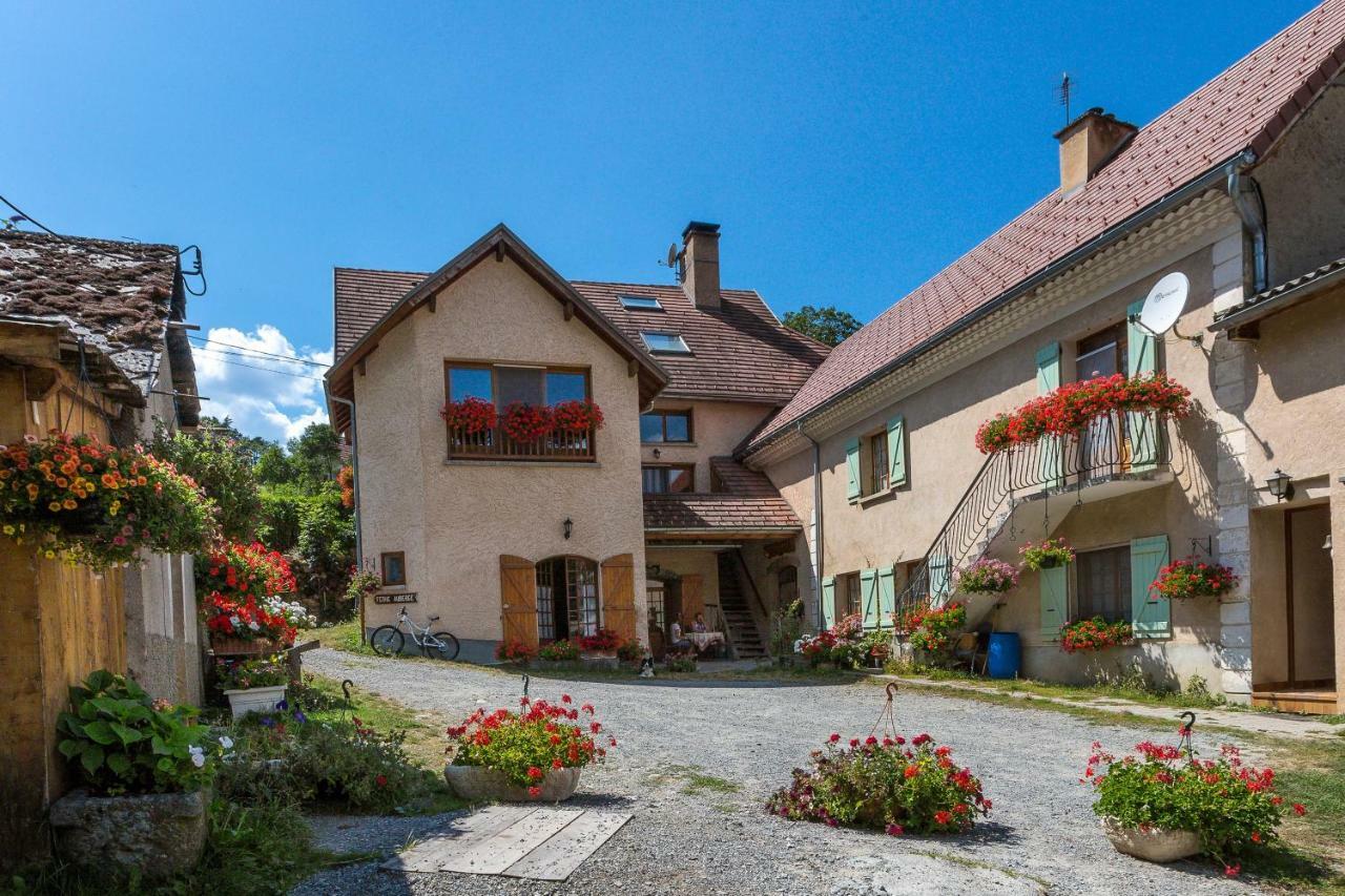 Les Clarines Perceneige - Chambre D'Hotes Vue Sur Montagne & Spa Saint-Jacques-en-Valgodemard 外观 照片